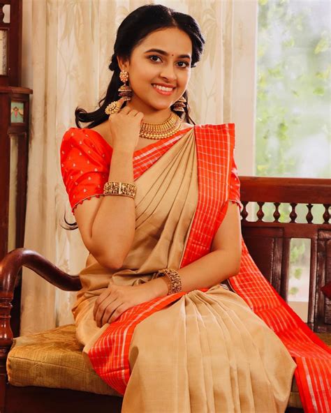 sri divya biography|how tall is sri divya.